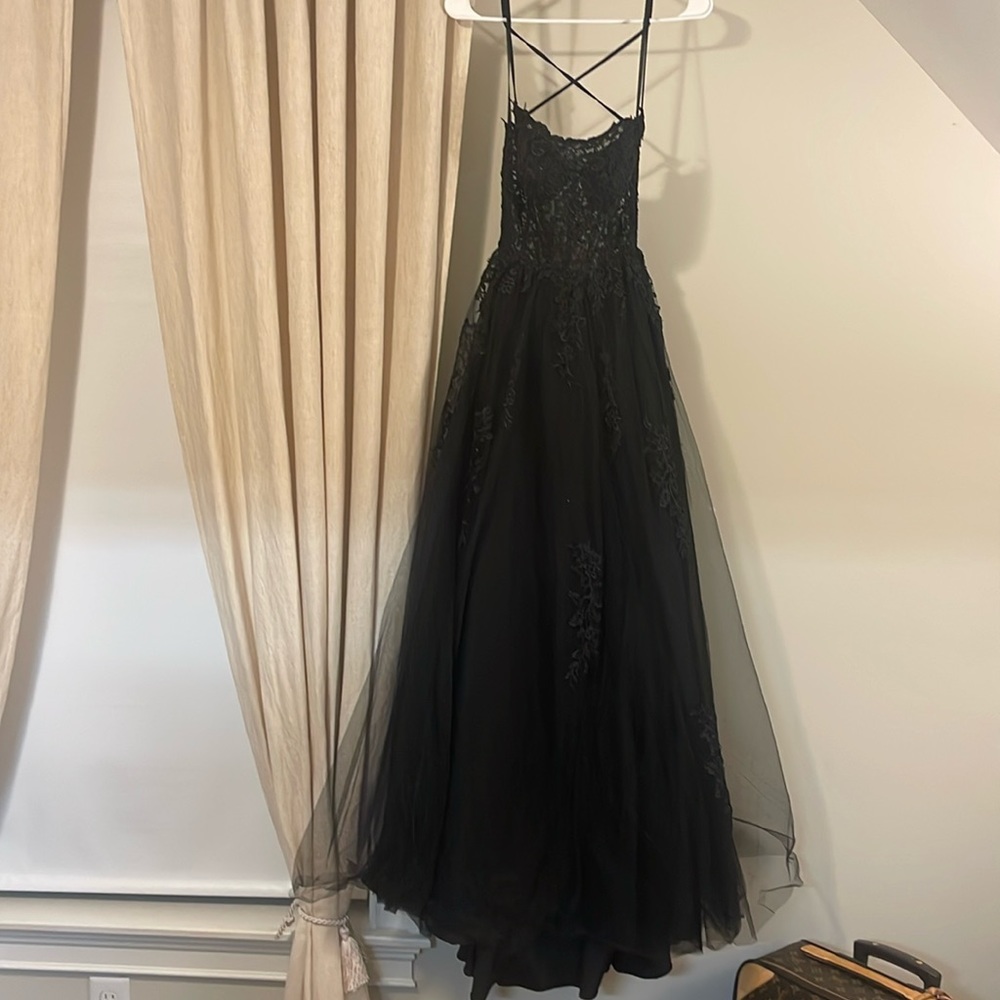 Lady Black Tie Black Lace Prom Dress